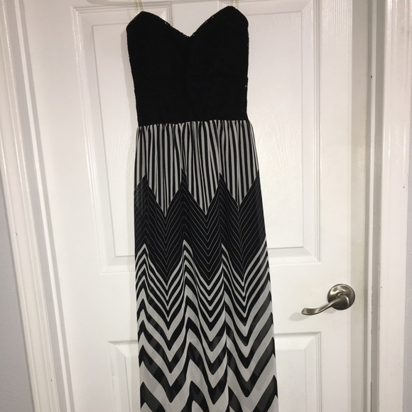 Long strapless open back dress - Picture 1 of 5